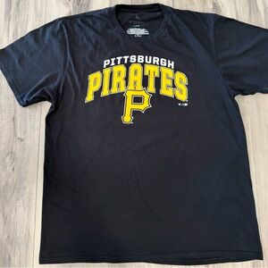 Fanatics Pittsburgh Pirates Black T-Shirt with Yellow Logo